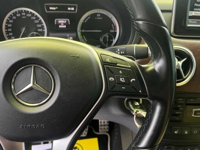 Синий Мерседес Б-класс, объемом двигателя 0 л и пробегом 85 тыс. км за 9999 $, фото 17 на Automoto.ua