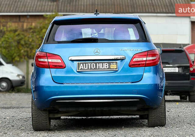 Синий Мерседес Б-класс, объемом двигателя 0 л и пробегом 116 тыс. км за 9300 $, фото 10 на Automoto.ua