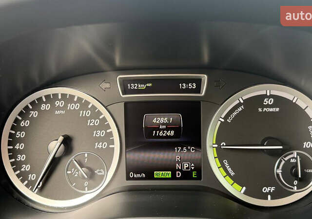 Синий Мерседес Б-класс, объемом двигателя 0 л и пробегом 116 тыс. км за 9300 $, фото 22 на Automoto.ua