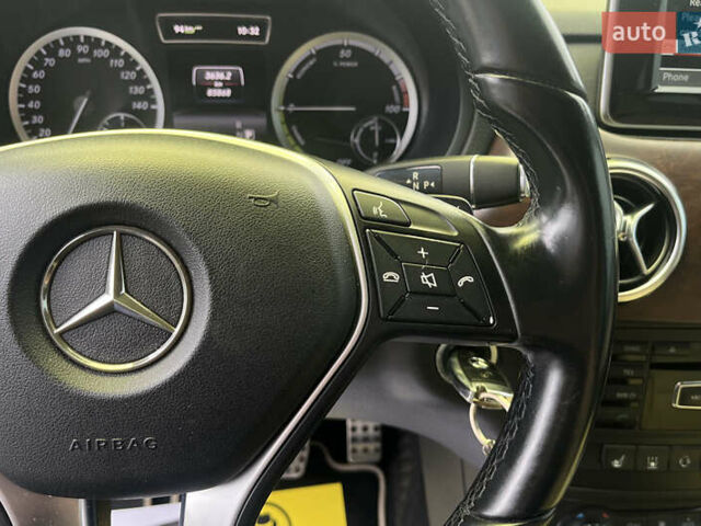 Синій Мерседес Б-клас, об'ємом двигуна 0 л та пробігом 85 тис. км за 9999 $, фото 17 на Automoto.ua