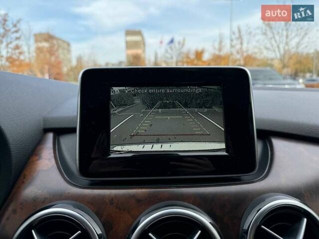 Синий Мерседес Б-класс, объемом двигателя 0 л и пробегом 160 тыс. км за 9490 $, фото 21 на Automoto.ua