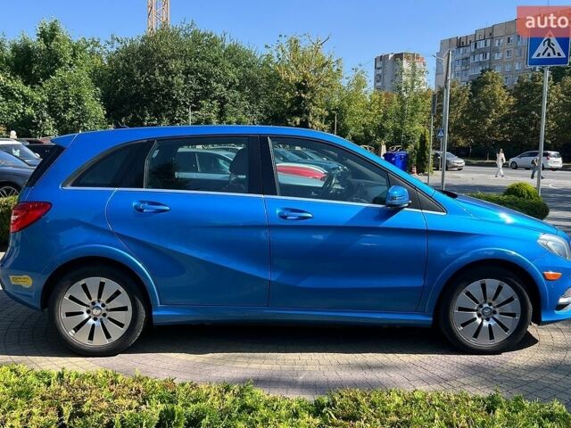 Синій Мерседес Б-клас, об'ємом двигуна 0 л та пробігом 91 тис. км за 10700 $, фото 7 на Automoto.ua