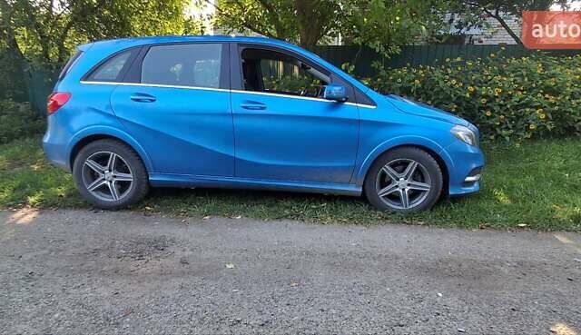 Синій Мерседес Б-клас, об'ємом двигуна 0 л та пробігом 100 тис. км за 7800 $, фото 6 на Automoto.ua