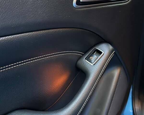 Синій Мерседес Б-клас, об'ємом двигуна 0 л та пробігом 139 тис. км за 9998 $, фото 25 на Automoto.ua