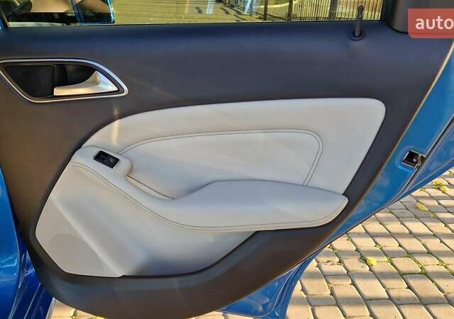 Синій Мерседес Б-клас, об'ємом двигуна 0 л та пробігом 66 тис. км за 11950 $, фото 5 на Automoto.ua