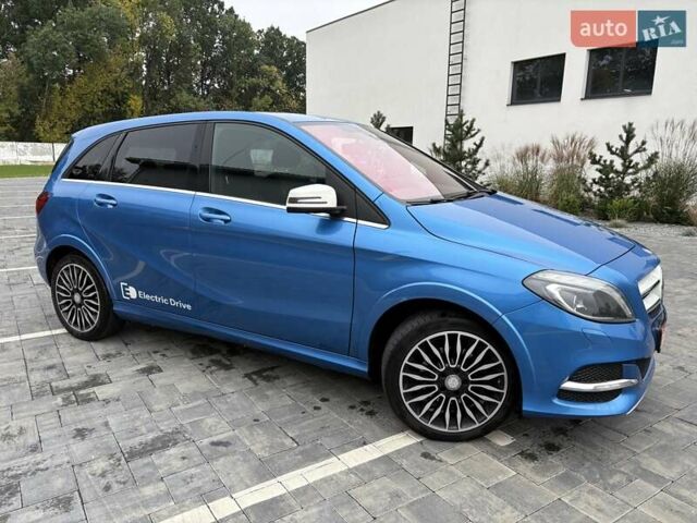 Мерседес Б-клас 2015 у Луцьку на Automoto.ua Синій Мерседес Б-клас, об'ємом двигуна 0 л та пробігом 121 тис. км за 9999 $, фото 15 на Automoto.ua