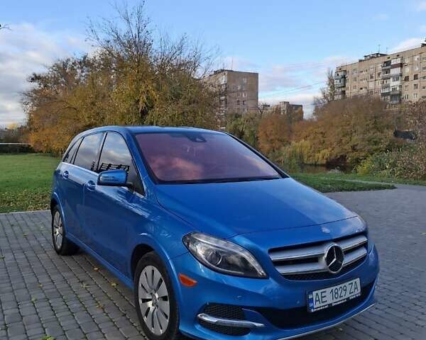 Синій Мерседес Б-клас, об'ємом двигуна 0 л та пробігом 66 тис. км за 11950 $, фото 1 на Automoto.ua
