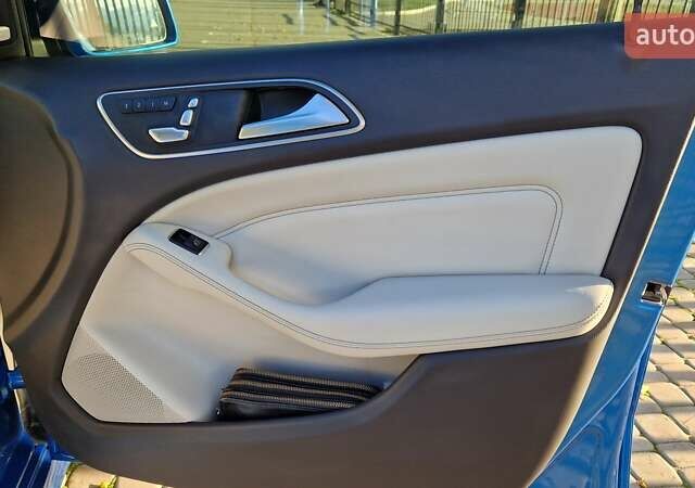 Синій Мерседес Б-клас, об'ємом двигуна 0 л та пробігом 66 тис. км за 11950 $, фото 6 на Automoto.ua
