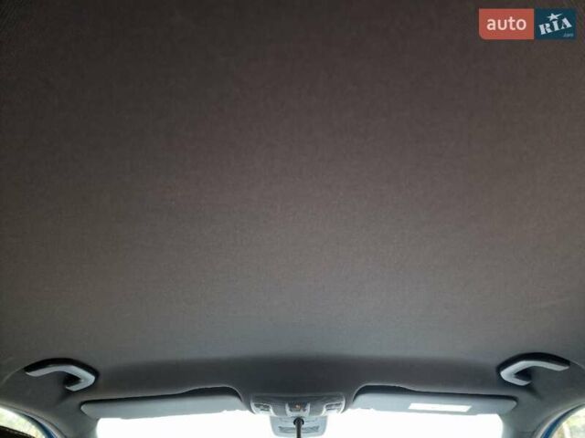 Синій Мерседес Б-клас, об'ємом двигуна 0 л та пробігом 136 тис. км за 9998 $, фото 27 на Automoto.ua