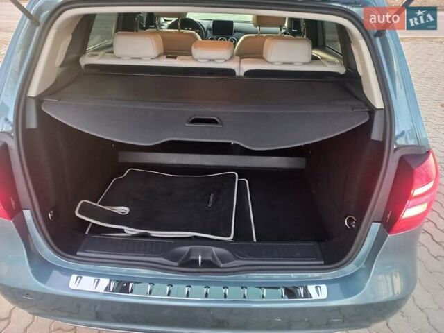 Синий Мерседес Б-класс, объемом двигателя 0 л и пробегом 89 тыс. км за 11000 $, фото 14 на Automoto.ua