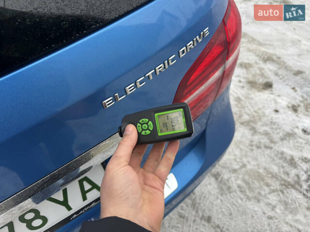 Синий Мерседес Б-класс, объемом двигателя 0 л и пробегом 58 тыс. км за 11300 $, фото 25 на Automoto.ua