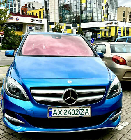 Мерседес Б-класс 2015 в Львове на Automoto.ua Синий Мерседес Б-класс, объемом двигателя 0 л и пробегом 80 тыс. км за 11900 $, фото 2 на Automoto.ua