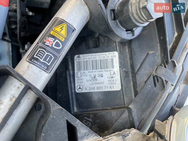 Синій Мерседес Б-клас, об'ємом двигуна 0 л та пробігом 124 тис. км за 10550 $, фото 41 на Automoto.ua