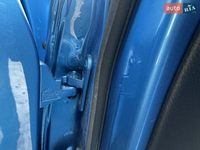 Синий Мерседес Б-класс, объемом двигателя 0 л и пробегом 58 тыс. км за 11300 $, фото 68 на Automoto.ua