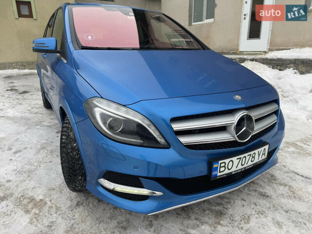 Синий Мерседес Б-класс, объемом двигателя 0 л и пробегом 58 тыс. км за 11300 $, фото 13 на Automoto.ua