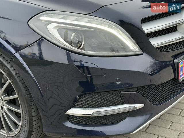 Синій Мерседес Б-клас, об'ємом двигуна 0 л та пробігом 78 тис. км за 10750 $, фото 32 на Automoto.ua