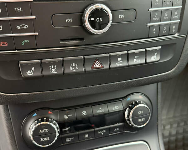 Синий Мерседес Б-класс, объемом двигателя 0 л и пробегом 61 тыс. км за 9750 $, фото 11 на Automoto.ua