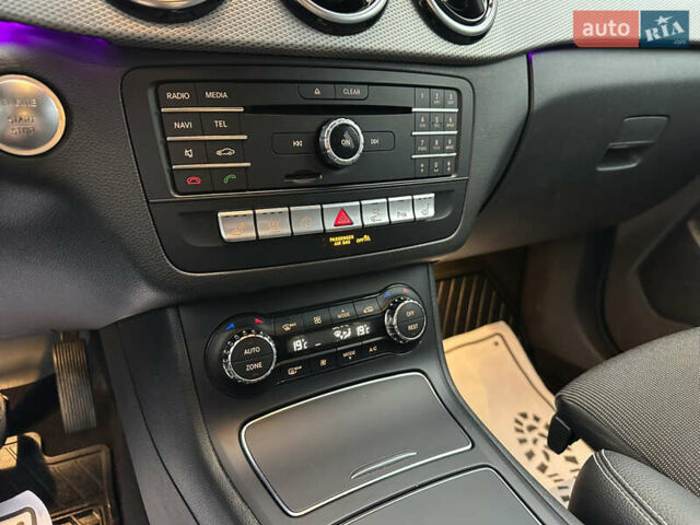 Синій Мерседес Б-клас, об'ємом двигуна 0 л та пробігом 78 тис. км за 10750 $, фото 64 на Automoto.ua