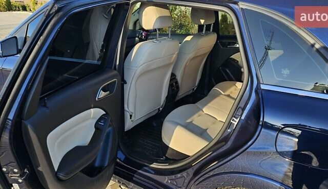 Синий Мерседес Б-класс, объемом двигателя 0 л и пробегом 56 тыс. км за 12600 $, фото 7 на Automoto.ua