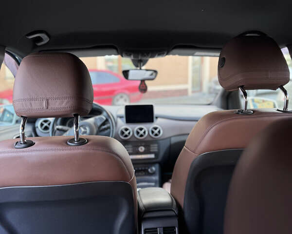 Синий Мерседес Б-класс, объемом двигателя 0 л и пробегом 92 тыс. км за 10999 $, фото 15 на Automoto.ua