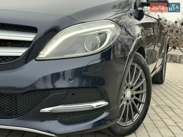 Синій Мерседес Б-клас, об'ємом двигуна 0 л та пробігом 78 тис. км за 10750 $, фото 16 на Automoto.ua