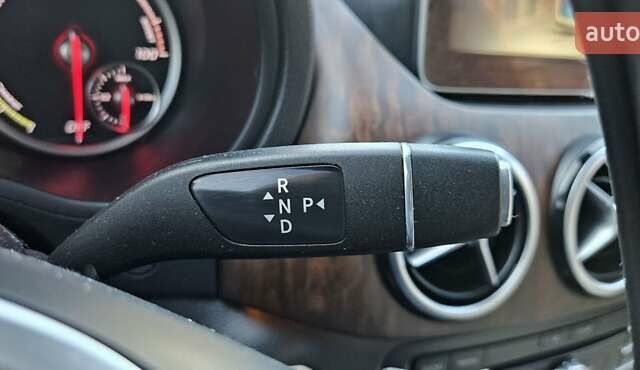 Синий Мерседес Б-класс, объемом двигателя 0 л и пробегом 56 тыс. км за 12600 $, фото 41 на Automoto.ua