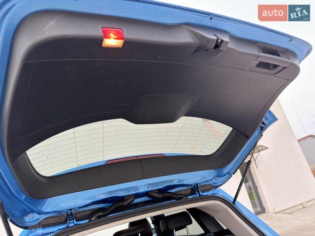 Синий Мерседес Б-класс, объемом двигателя 0 л и пробегом 122 тыс. км за 9399 $, фото 24 на Automoto.ua