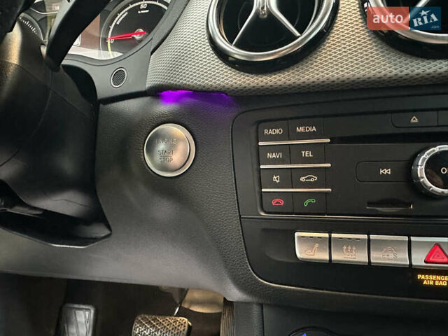 Синій Мерседес Б-клас, об'ємом двигуна 0 л та пробігом 78 тис. км за 10750 $, фото 62 на Automoto.ua