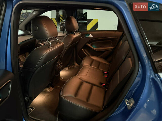 Синий Мерседес Б-класс, объемом двигателя 0 л и пробегом 125 тыс. км за 11800 $, фото 8 на Automoto.ua