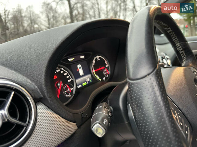 Синій Мерседес Б-клас, об'ємом двигуна 0 л та пробігом 78 тис. км за 10750 $, фото 59 на Automoto.ua