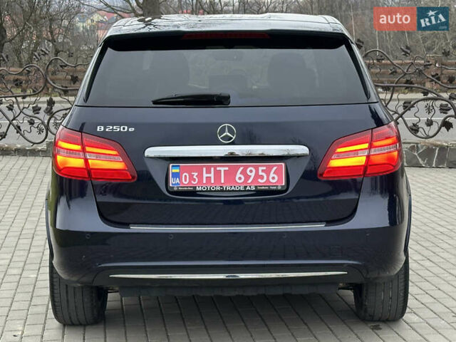 Синій Мерседес Б-клас, об'ємом двигуна 0 л та пробігом 78 тис. км за 10750 $, фото 50 на Automoto.ua