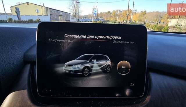 Синий Мерседес Б-класс, объемом двигателя 0 л и пробегом 56 тыс. км за 10200 $, фото 23 на Automoto.ua