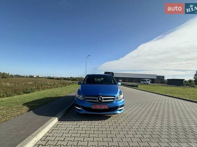 Синій Мерседес Б-клас, об'ємом двигуна 0 л та пробігом 53 тис. км за 8800 $, фото 16 на Automoto.ua