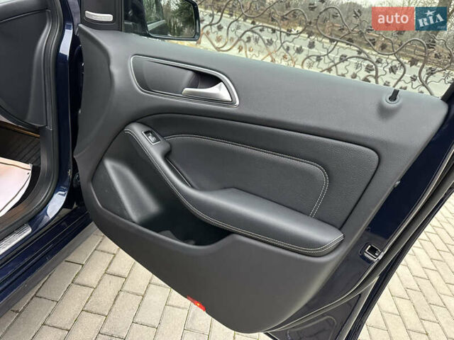 Синій Мерседес Б-клас, об'ємом двигуна 0 л та пробігом 78 тис. км за 10750 $, фото 80 на Automoto.ua