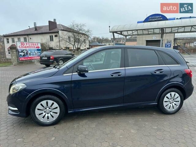 Синій Мерседес Б-клас, об'ємом двигуна 0 л та пробігом 102 тис. км за 15000 $, фото 2 на Automoto.ua