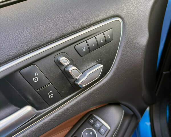 Синий Мерседес Б-класс, объемом двигателя 0 л и пробегом 92 тыс. км за 10999 $, фото 8 на Automoto.ua