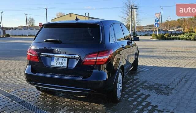 Синий Мерседес Б-класс, объемом двигателя 0 л и пробегом 56 тыс. км за 12600 $, фото 4 на Automoto.ua