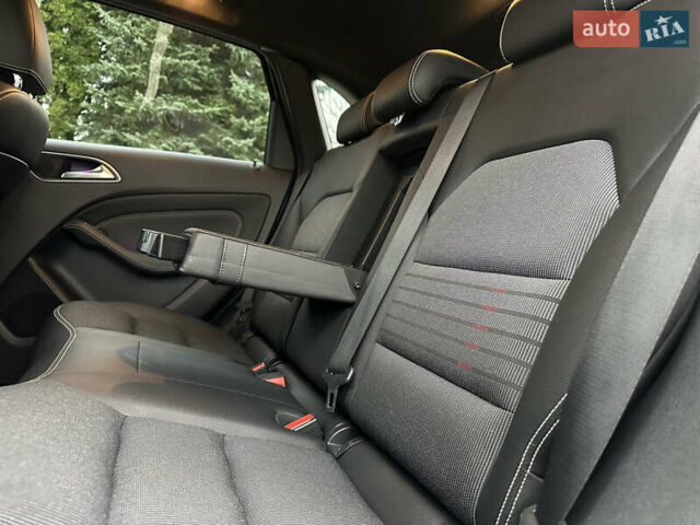 Синій Мерседес Б-клас, об'ємом двигуна 0 л та пробігом 78 тис. км за 10750 $, фото 72 на Automoto.ua