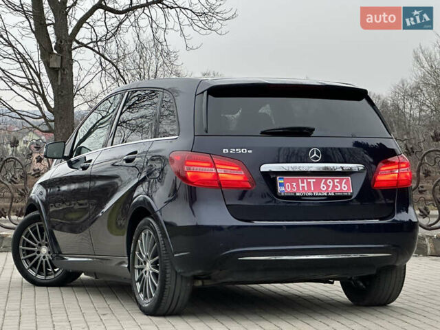 Синій Мерседес Б-клас, об'ємом двигуна 0 л та пробігом 78 тис. км за 10750 $, фото 36 на Automoto.ua