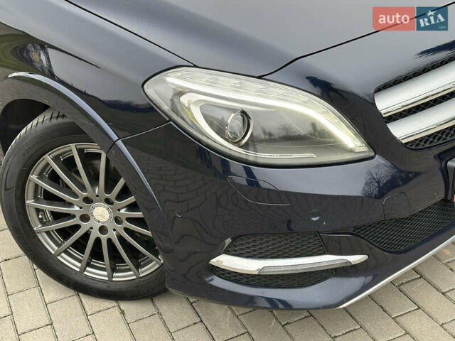 Синій Мерседес Б-клас, об'ємом двигуна 0 л та пробігом 78 тис. км за 10750 $, фото 8 на Automoto.ua