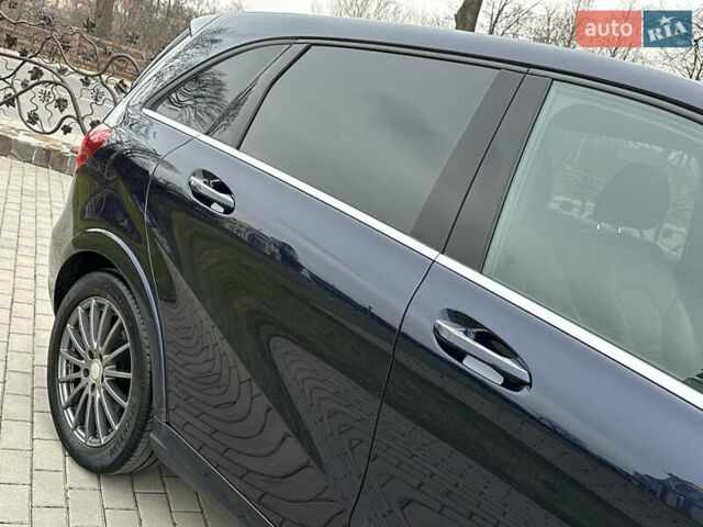 Синій Мерседес Б-клас, об'ємом двигуна 0 л та пробігом 78 тис. км за 10750 $, фото 13 на Automoto.ua