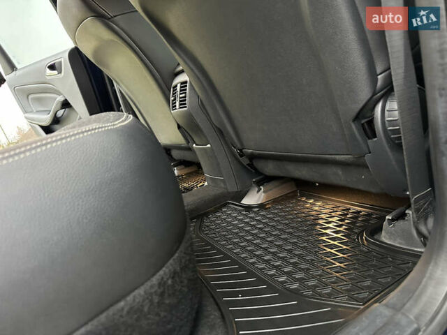 Синій Мерседес Б-клас, об'ємом двигуна 0 л та пробігом 78 тис. км за 10750 $, фото 74 на Automoto.ua