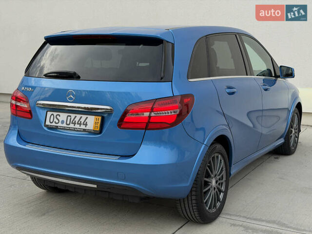 Синий Мерседес Б-класс, объемом двигателя 0 л и пробегом 122 тыс. км за 9399 $, фото 8 на Automoto.ua