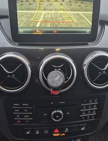 Синий Мерседес Б-класс, объемом двигателя 0 л и пробегом 84 тыс. км за 11900 $, фото 13 на Automoto.ua