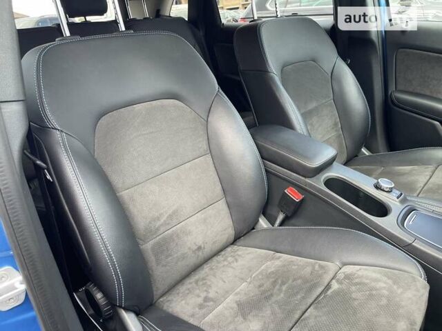 Синій Мерседес Б-клас, об'ємом двигуна 0 л та пробігом 104 тис. км за 10500 $, фото 33 на Automoto.ua