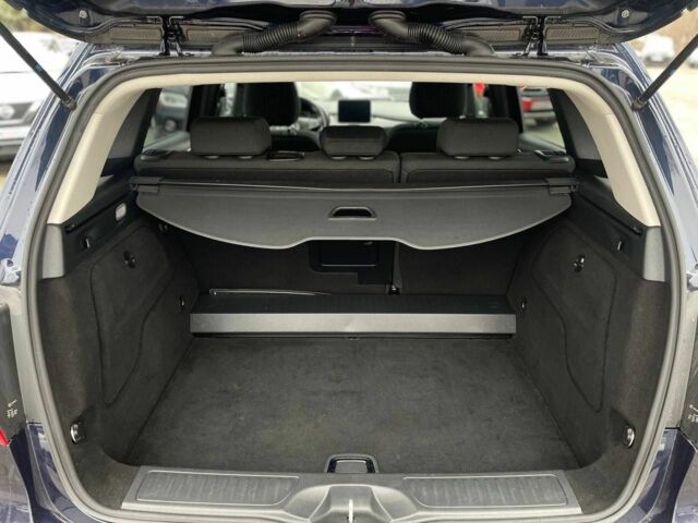 Синій Мерседес Б-клас, об'ємом двигуна 0 л та пробігом 100 тис. км за 11900 $, фото 22 на Automoto.ua