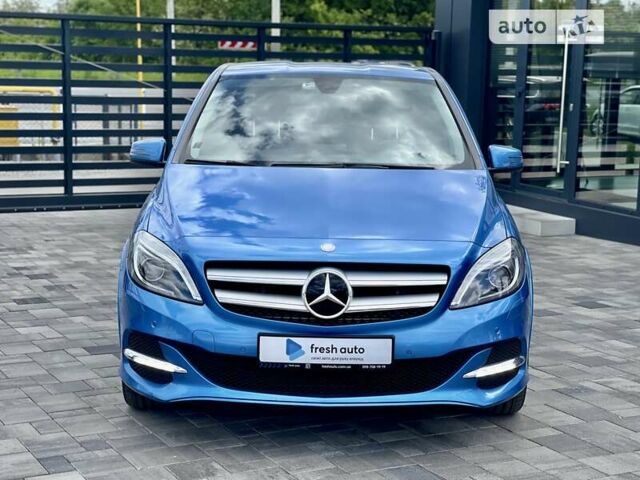 Синій Мерседес Б-клас, об'ємом двигуна 0 л та пробігом 104 тис. км за 10500 $, фото 3 на Automoto.ua