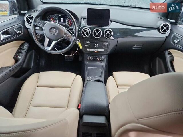Синій Мерседес Б-клас, об'ємом двигуна 0 л та пробігом 44 тис. км за 2900 $, фото 7 на Automoto.ua