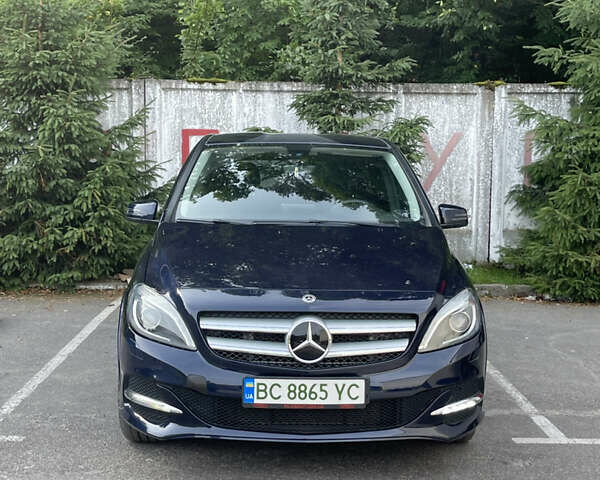 Синий Мерседес Б-класс, объемом двигателя 0 л и пробегом 90 тыс. км за 12500 $, фото 2 на Automoto.ua