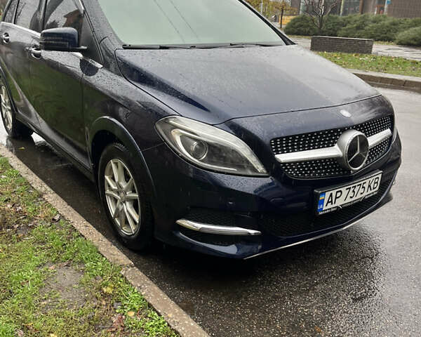 Синій Мерседес Б-клас, об'ємом двигуна 0 л та пробігом 200 тис. км за 16999 $, фото 3 на Automoto.ua